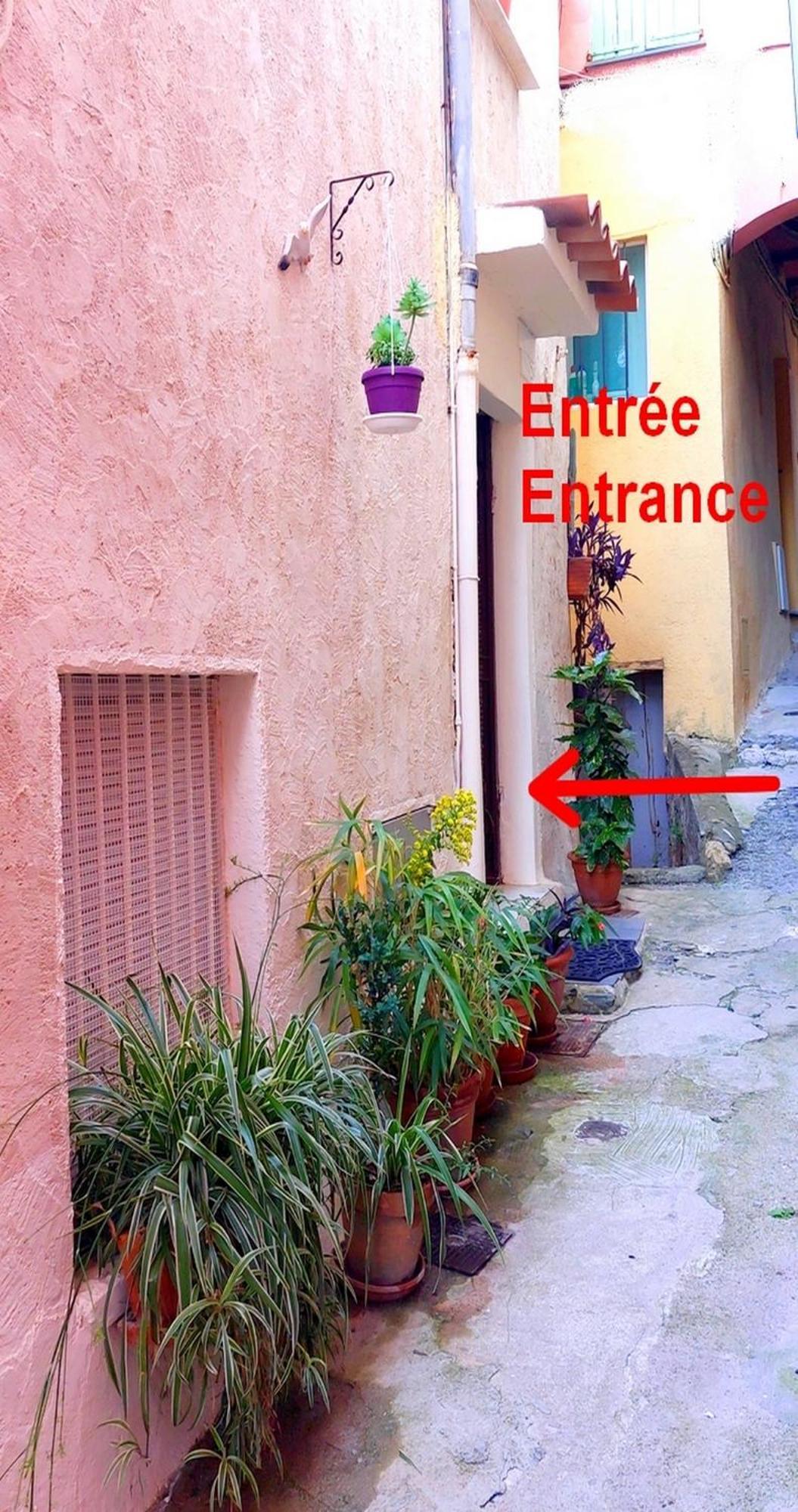 Menton, Centre Historique, Vue Mer Экстерьер фото